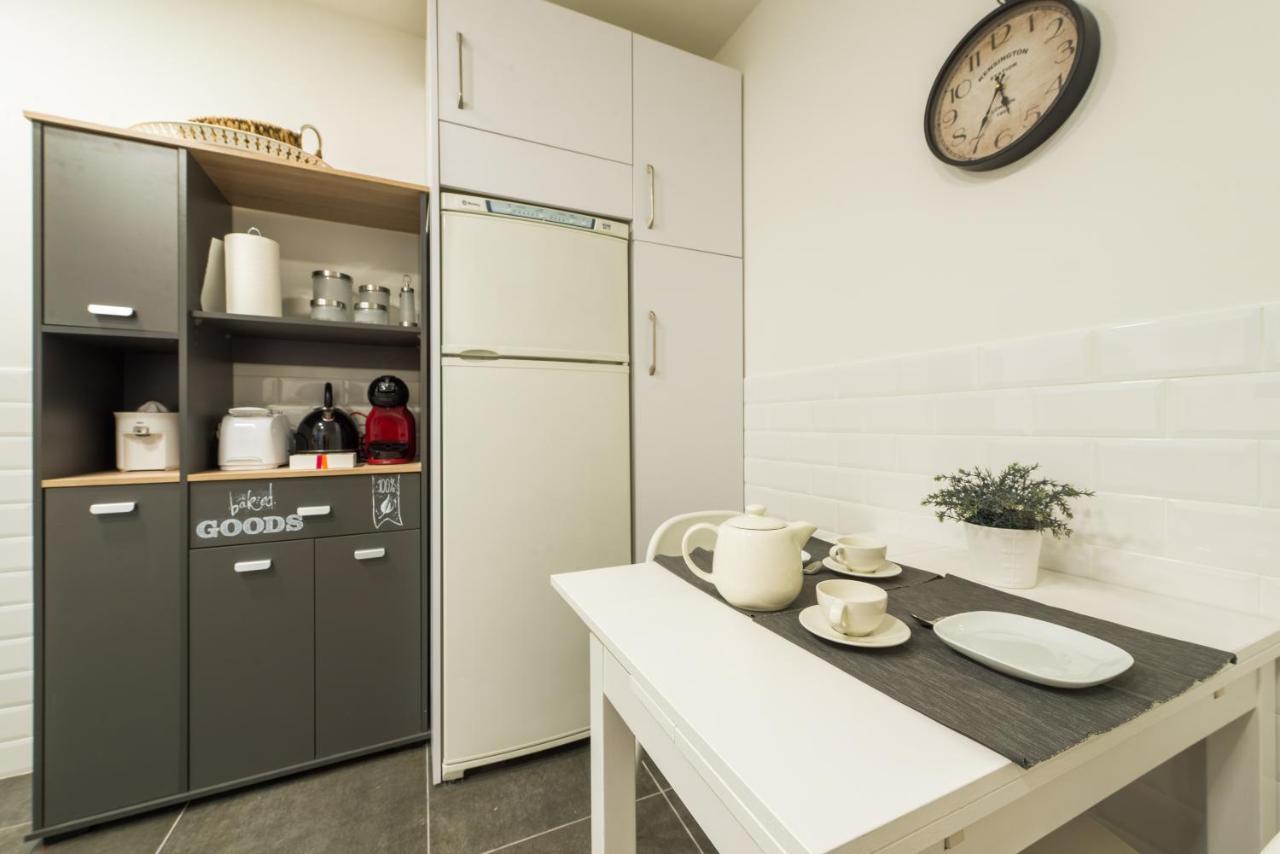 For You Rentals Free Wifi Apartment Temporal Malasana Madrid Center Mal27 Exteriör bild